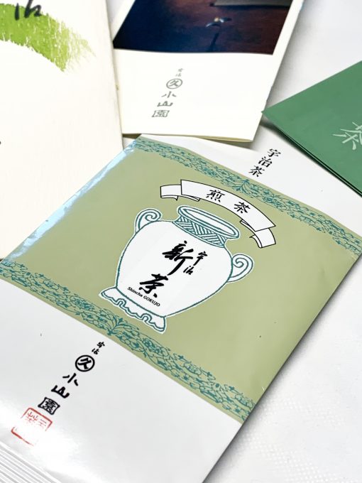 Marukyu Koyamaen Shincha gold in weißer Verpackung.